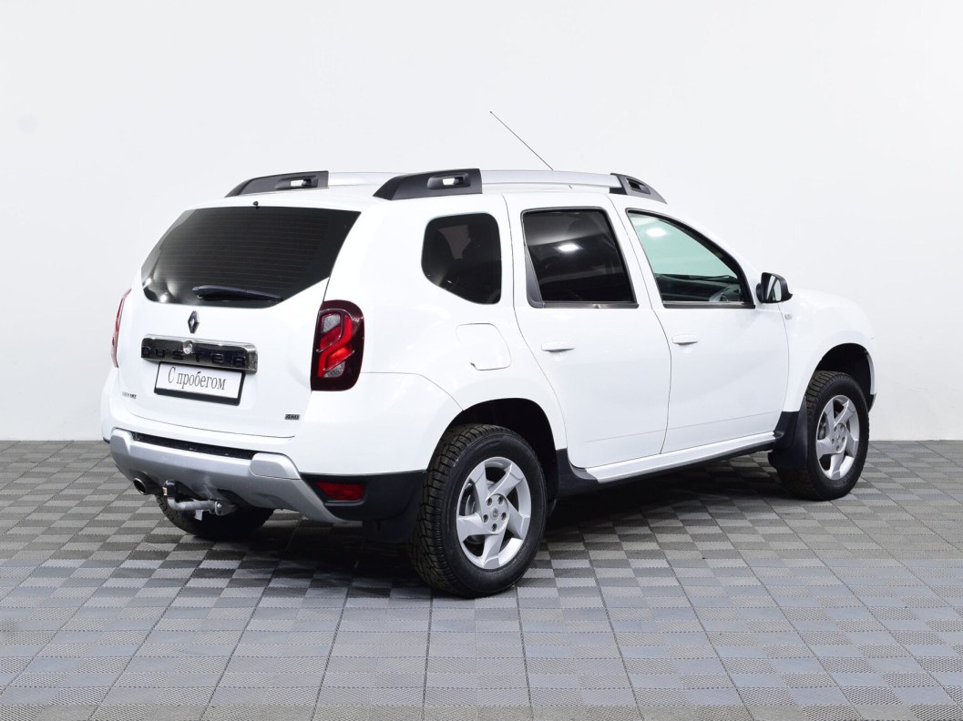 Renault Duster Privilege 1.6 МКПП фото 3