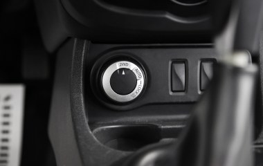 Renault Duster Privilege 2.0 АКПП превью 13