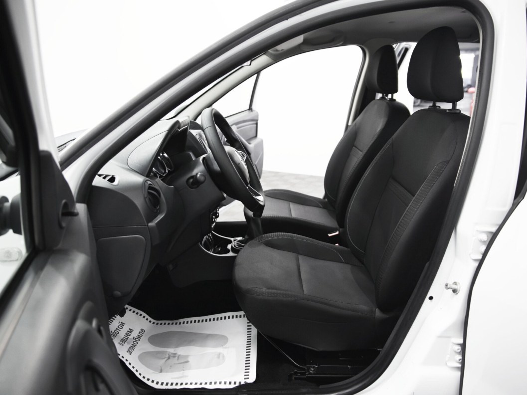 Renault Duster Life 1.6 МКПП фото 5