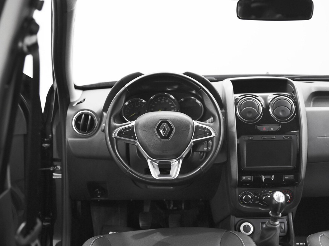 Renault Duster Privilege 2.0 МКПП фото 7
