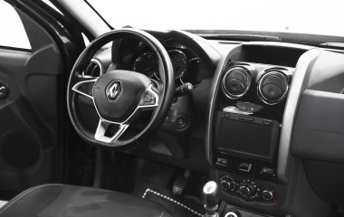 Renault Duster Privilege 2.0 МКПП превью 8