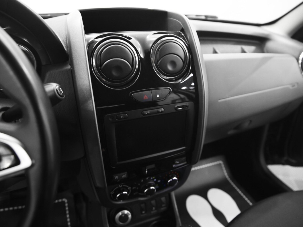 Renault Duster Privilege 2.0 МКПП фото 12