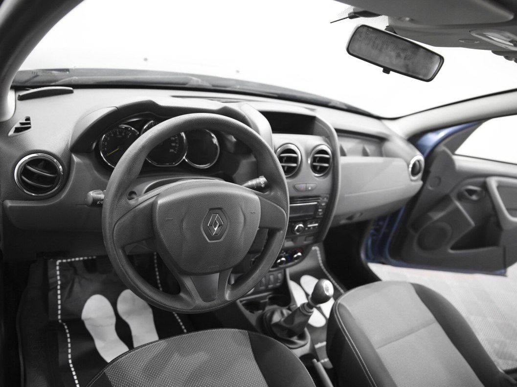 Renault Duster Privilege 2.0 МКПП фото 6