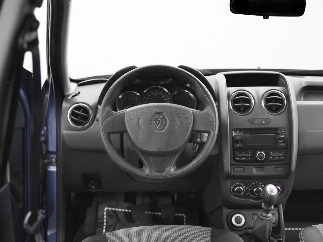 Renault Duster Privilege 2.0 МКПП фото 7