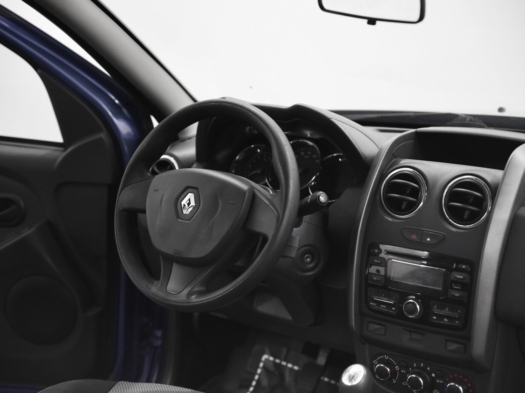 Renault Duster Privilege 2.0 МКПП фото 8