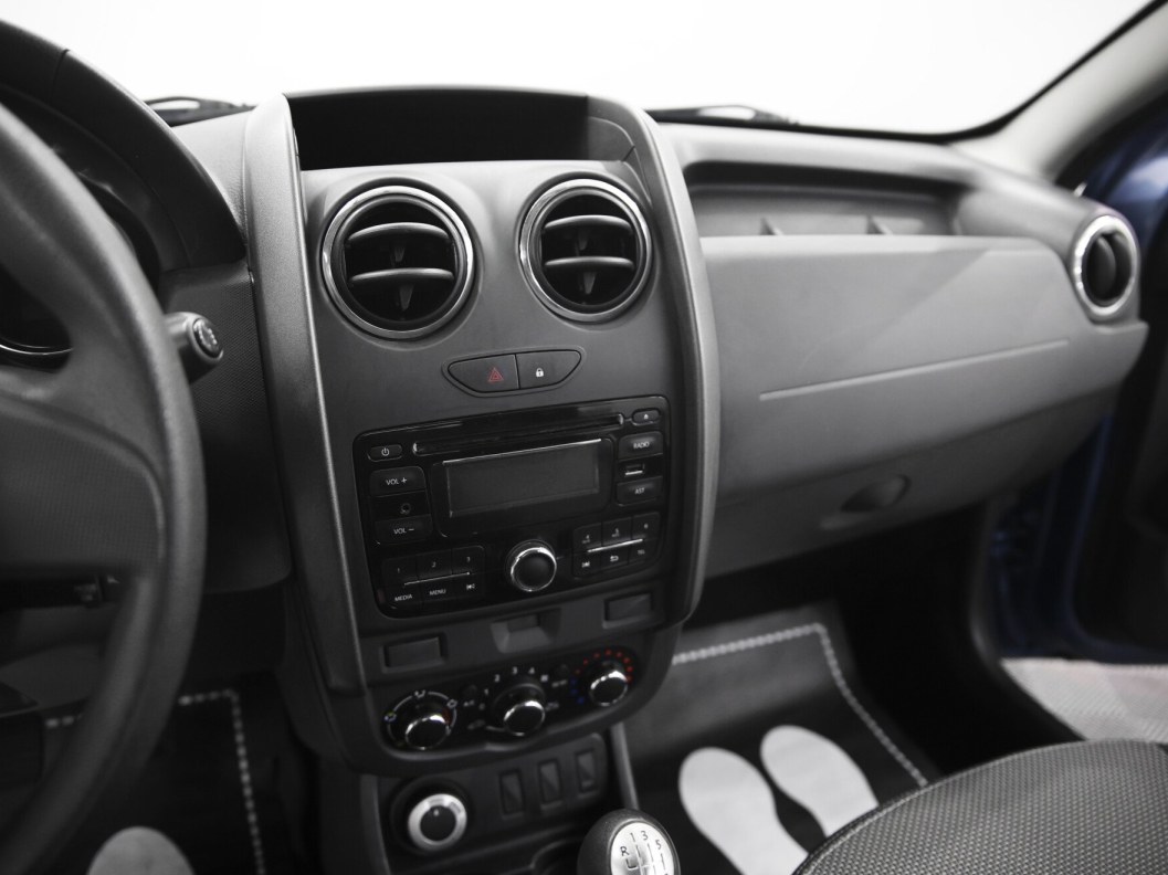 Renault Duster Privilege 2.0 МКПП фото 12