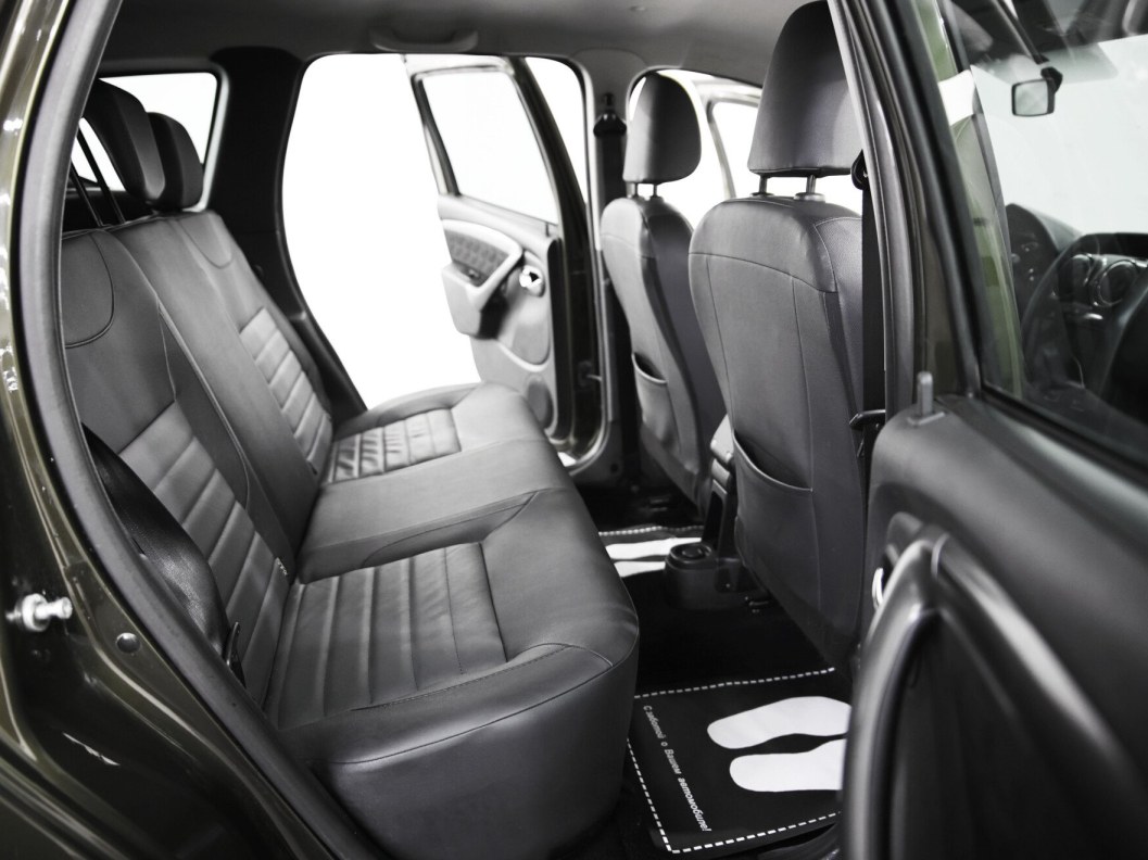 Renault Duster Luxe Privilege 1.5 МКПП фото 11