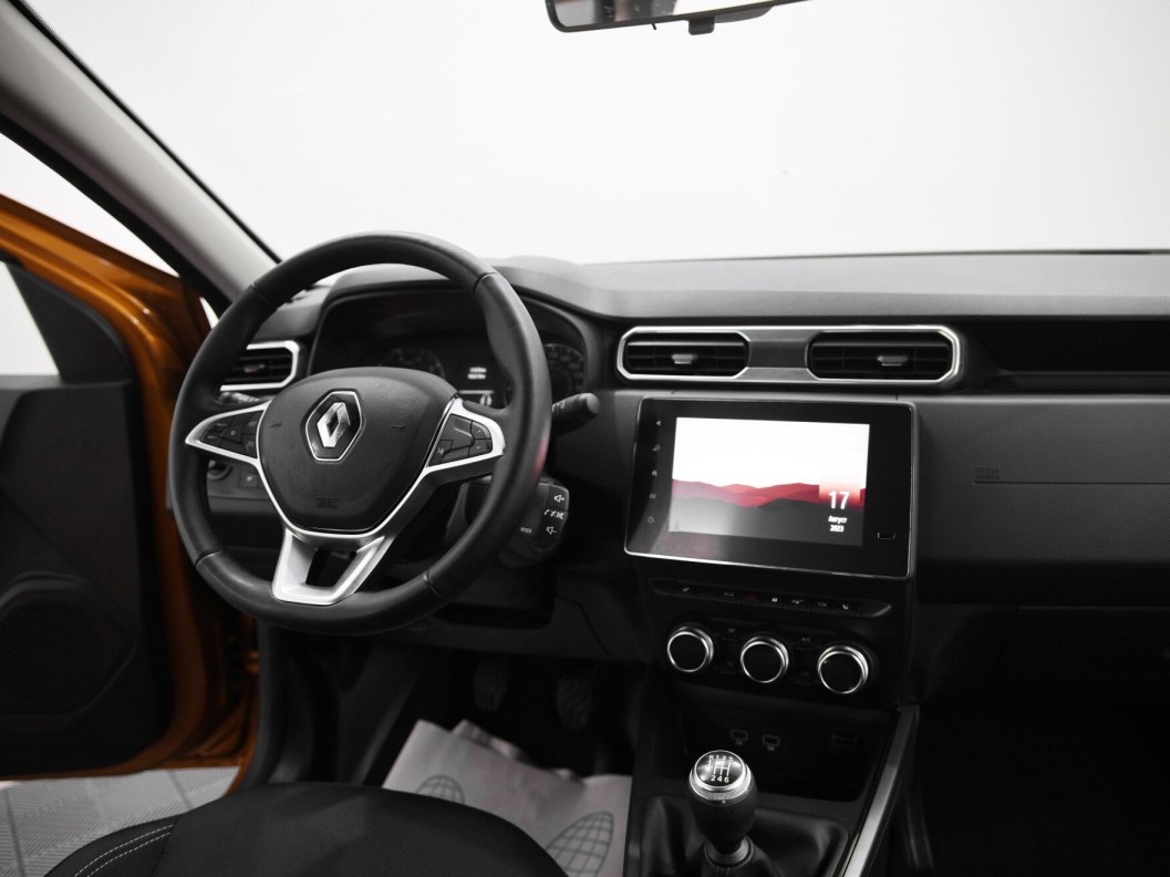Renault Duster 1.6 МКПП фото 7