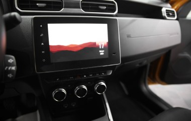 Renault Duster 1.6 МКПП превью 13