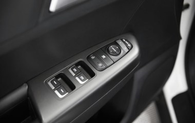 Kia Sportage Luxe 2.0 АКПП превью 11