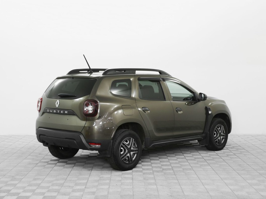 Renault Duster 1.6 МКПП фото 3