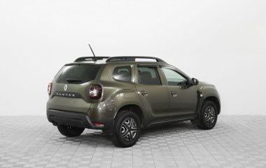 Renault Duster 1.6 МКПП превью 3