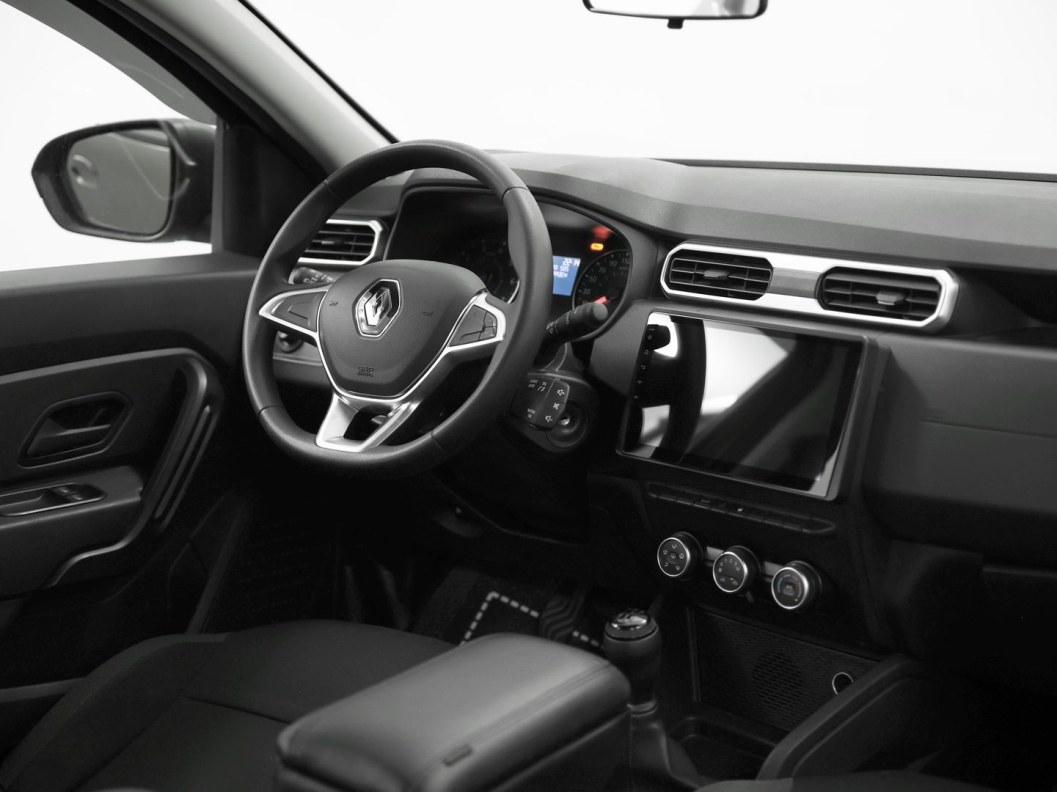 Renault Duster 1.6 МКПП фото 8