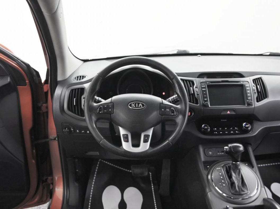 Kia Sportage Luxe SE 2.0 АКПП фото 11