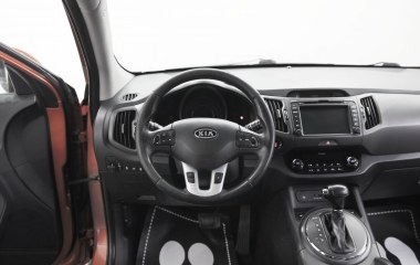 Kia Sportage Luxe SE 2.0 АКПП превью 11