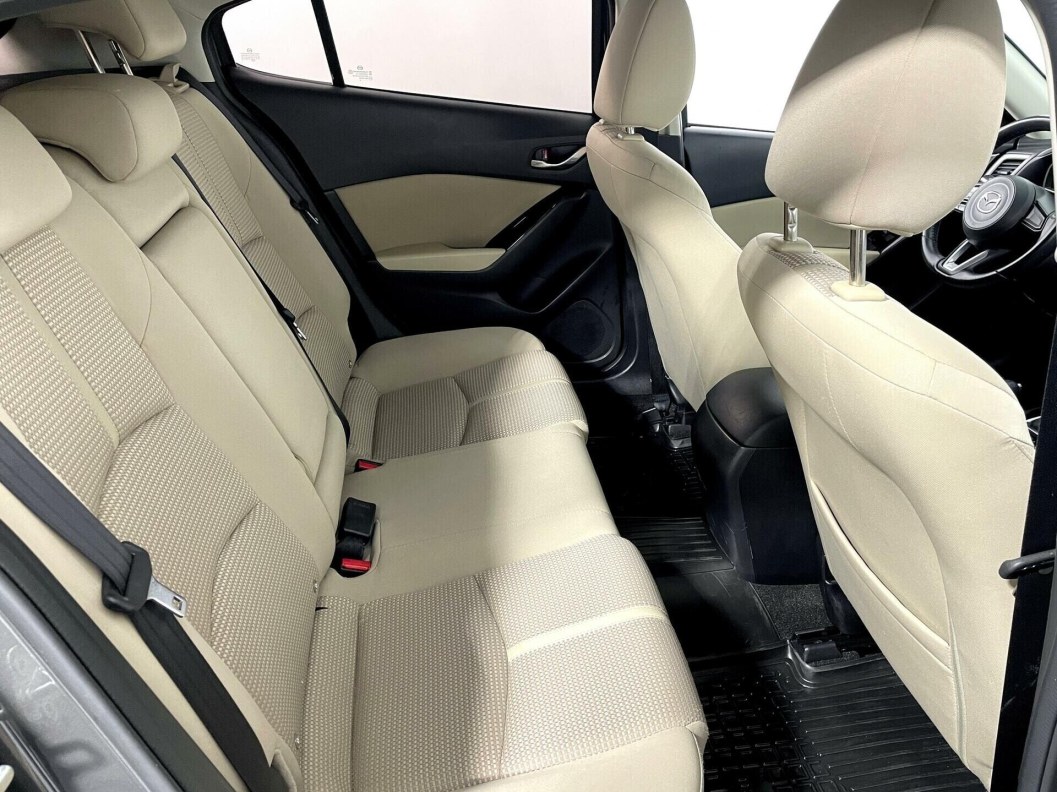 Mazda 3 1.5 АКПП, 2019 фото 9