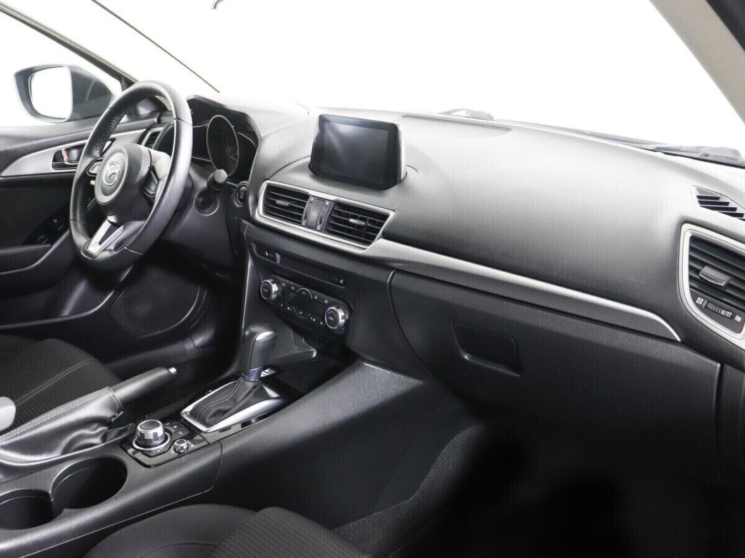 Mazda 3 1.5 АКПП, 2018 фото 14