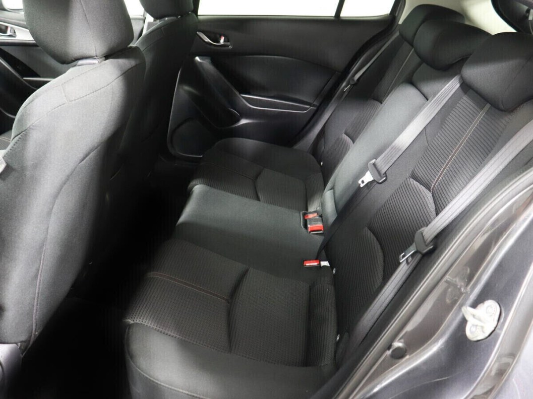 Mazda 3 1.5 АКПП, 2018 фото 16