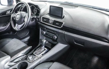 Mazda 3 1.5 АКПП, 2015 превью 7