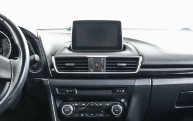 Mazda 3 1.5 АКПП, 2015 превью 8