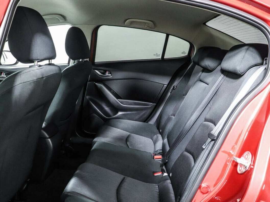 Mazda 3 1.5 АКПП, 2015 фото 10