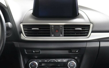 Mazda 3 1.5 АКПП, 2017 превью 5