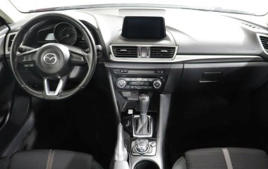 Mazda 3 1.5 АКПП, 2017 превью 6