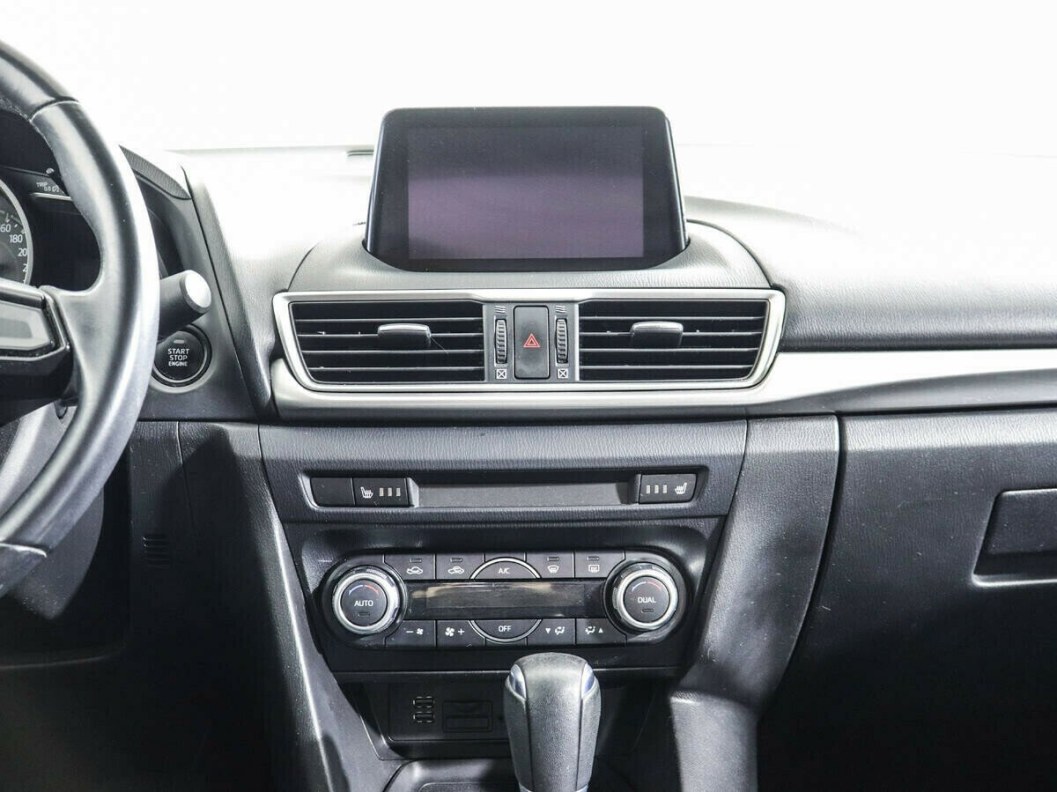 Mazda 3 1.6 АКПП, 2016 фото 6