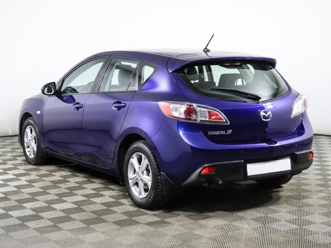 Mazda 3 1.6 АКПП, 2010 фото 4