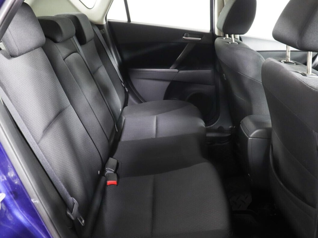 Mazda 3 1.6 АКПП, 2010 фото 9