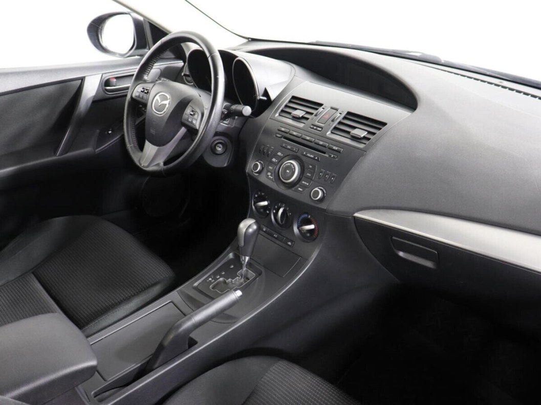 Mazda 3 1.6 АКПП, 2012 фото 8