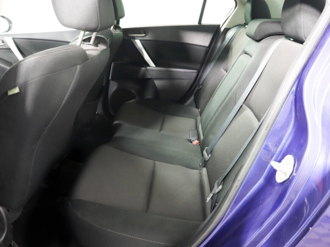 Mazda 3 1.6 АКПП, 2012 фото 9