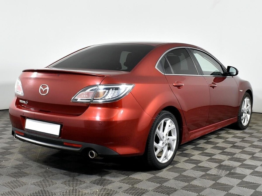 Mazda 6 2.0 МКПП, 2010 фото 2