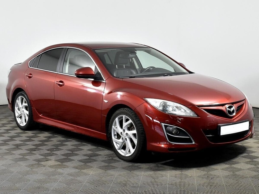 Mazda 6 2.0 МКПП, 2010 фото 3
