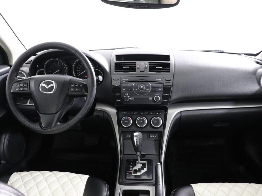 Mazda 6 2.0 АКПП, 2011 фото 6