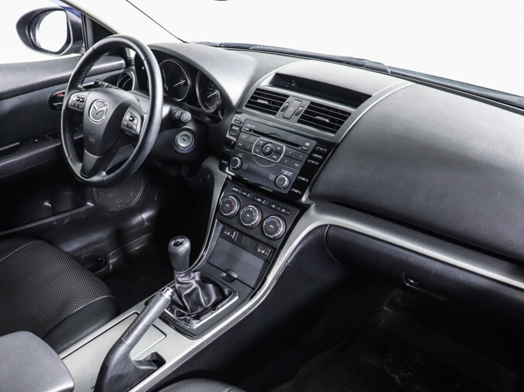 Mazda 6 2.0 АКПП, 2012 фото 7