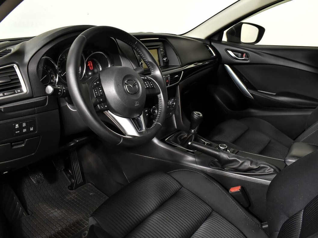 Mazda 6 2.0 МКПП, 2013 фото 5