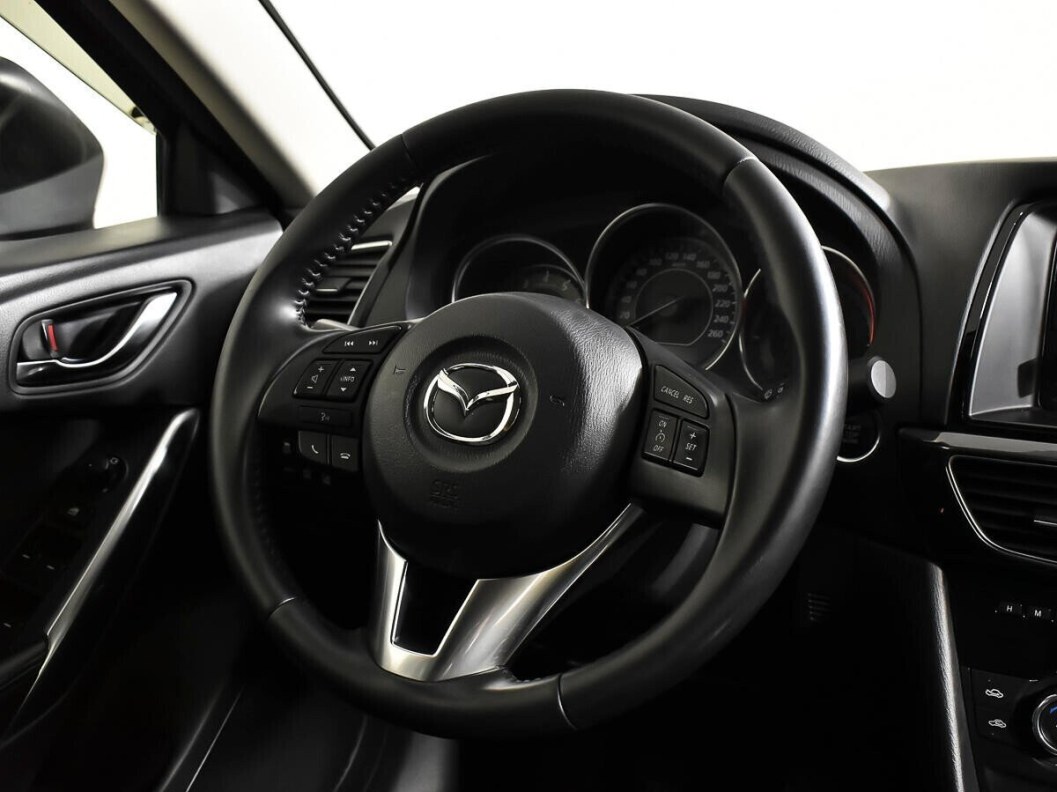 Mazda 6 2.0 МКПП, 2013 фото 6
