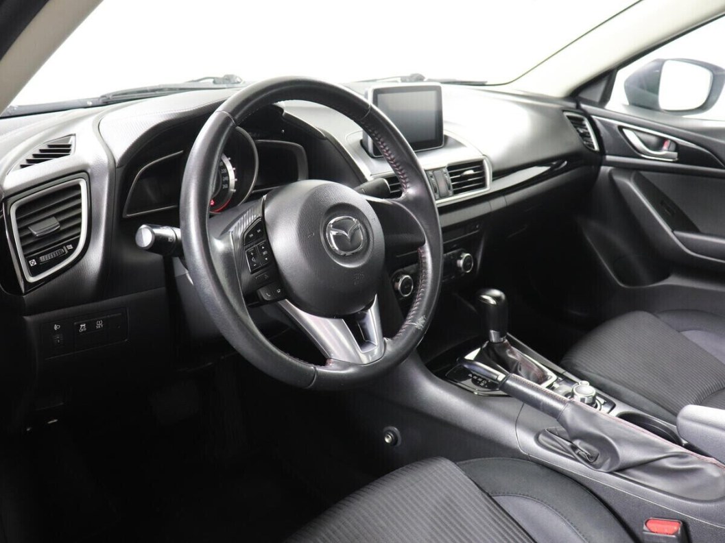 Mazda 3 1.6 АКПП, 2014 фото 5
