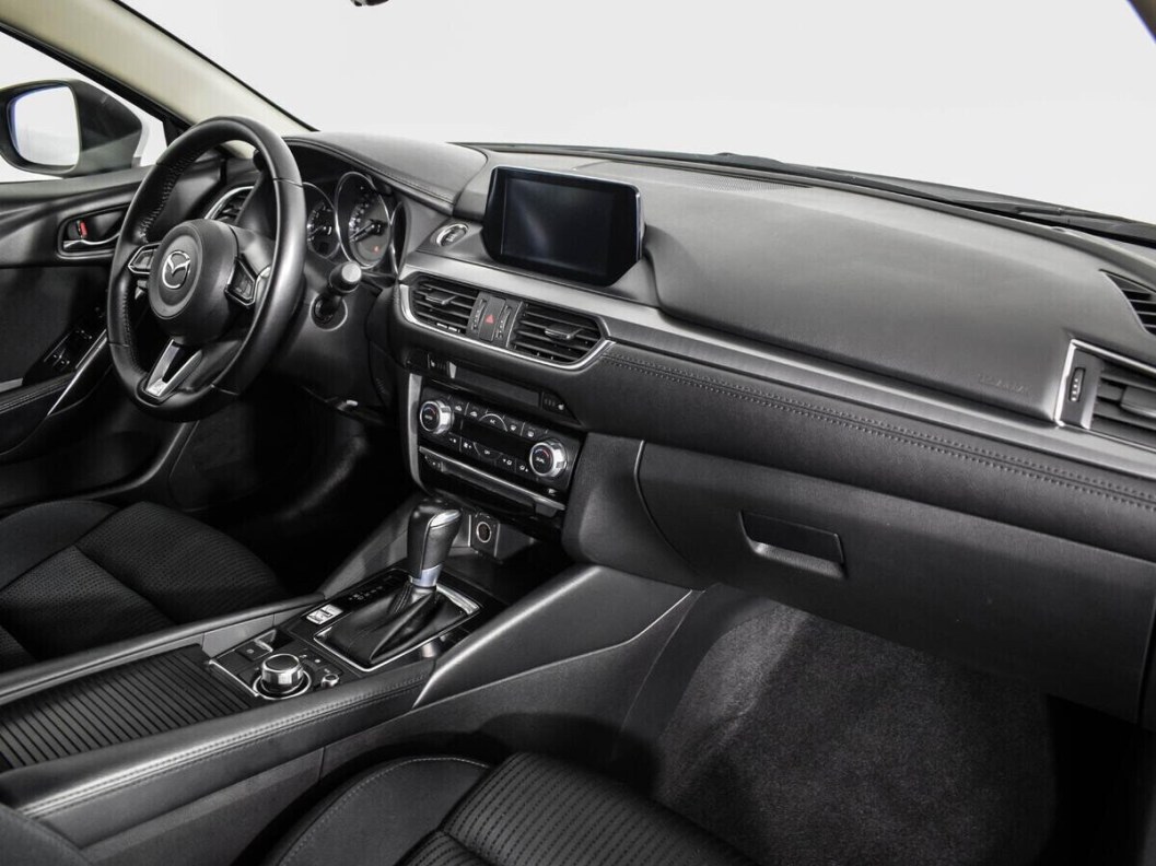 Mazda 6 2.5 АКПП, 2018 фото 7