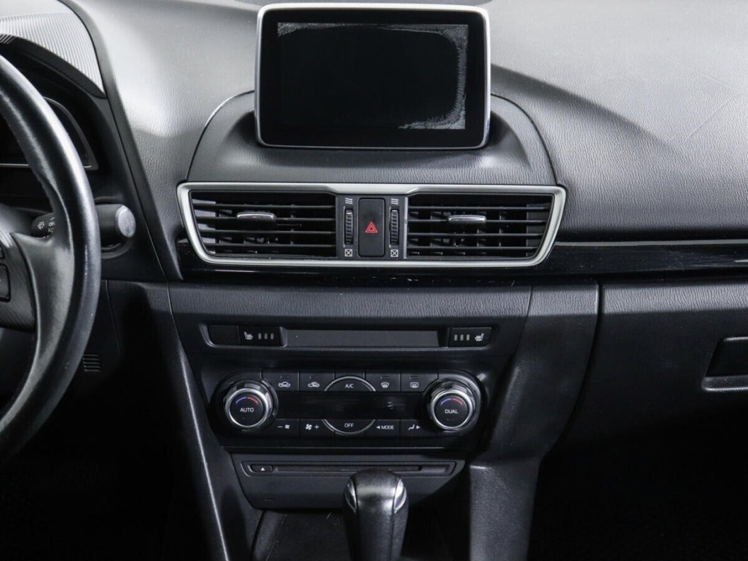 Mazda 3 1.5 АКПП, 2013 фото 8