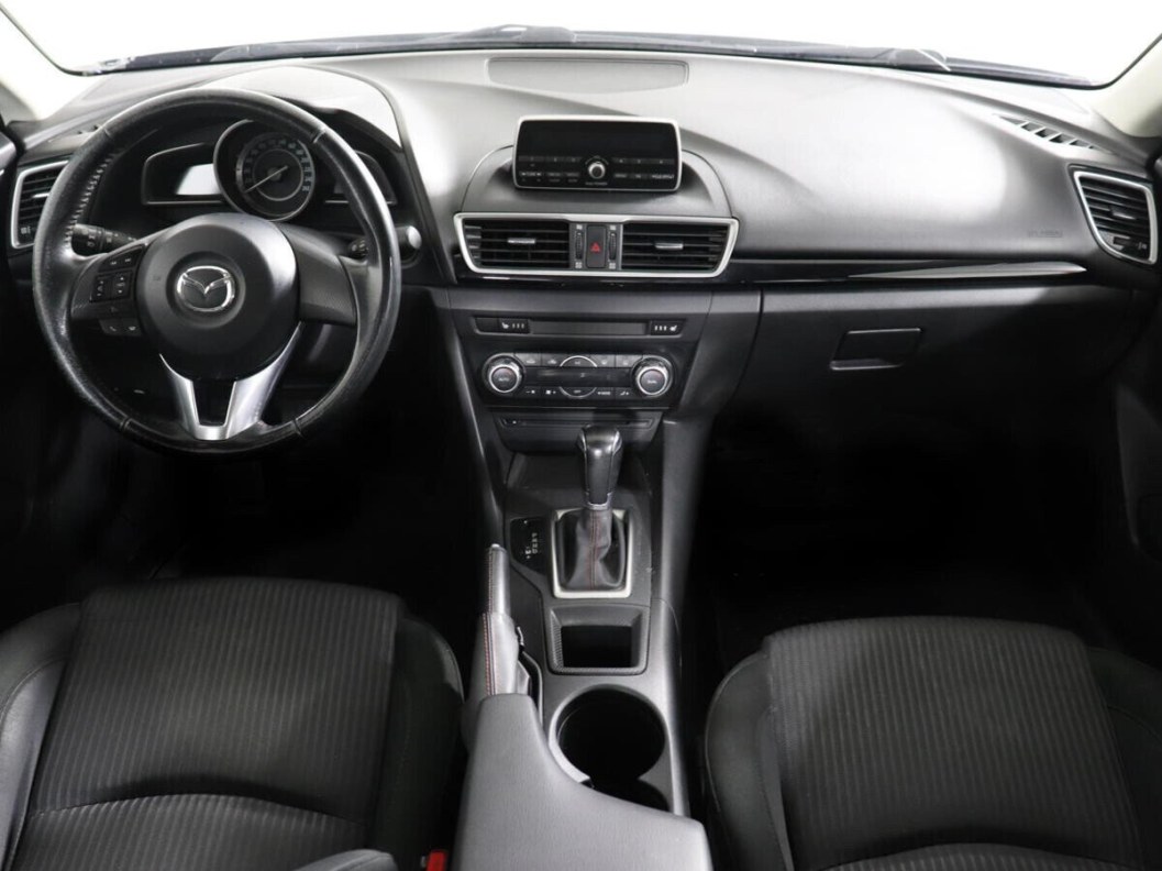 Mazda 3 1.5 АКПП, 2014 фото 6