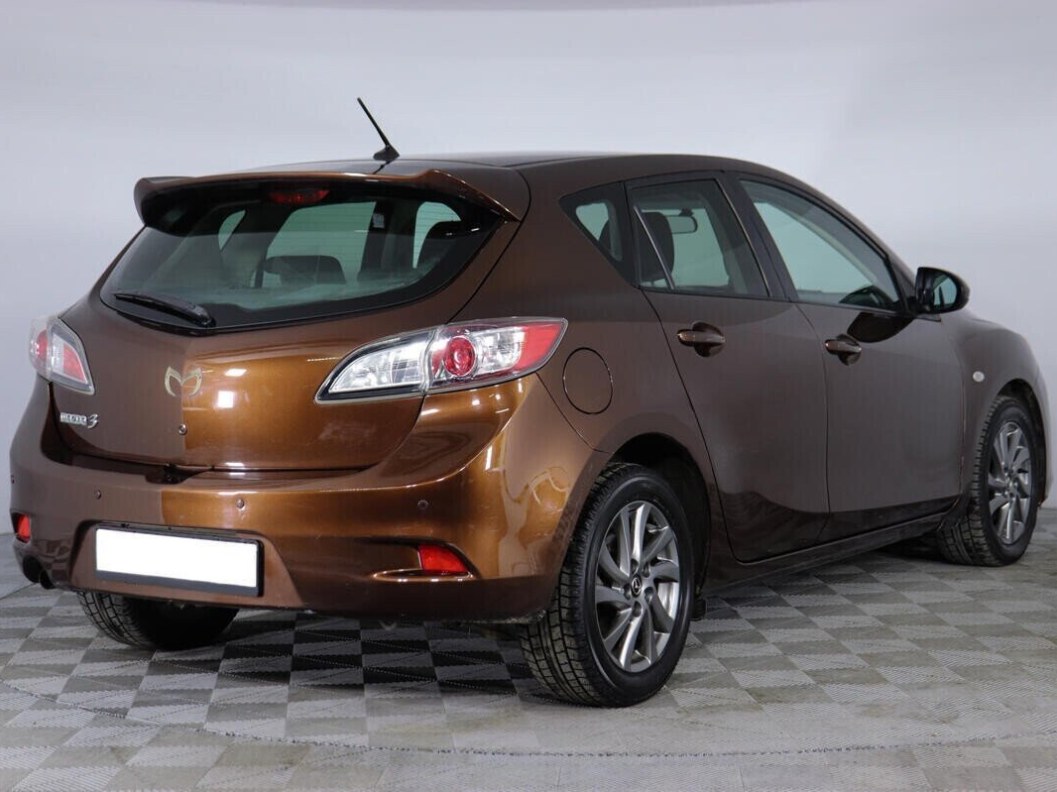 Mazda 3 1.6 АКПП, 2011 фото 2