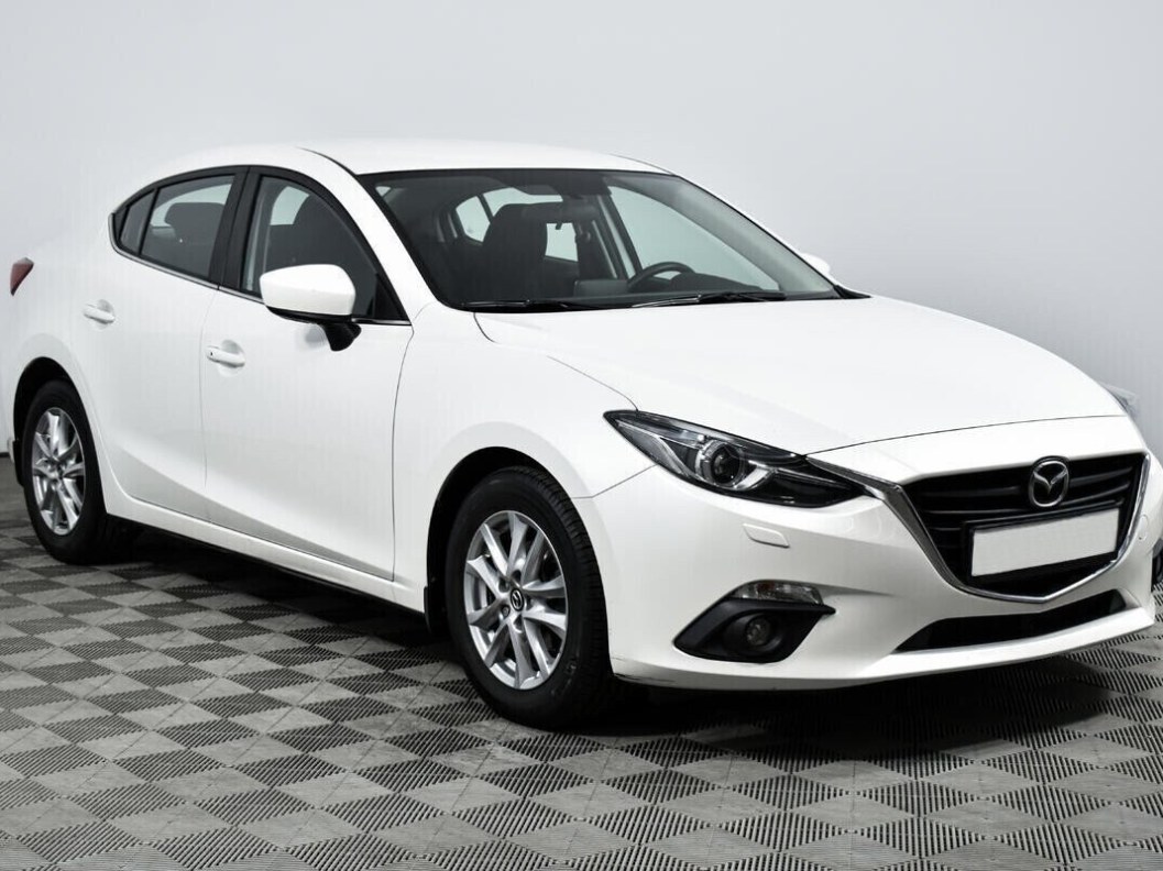 Mazda 3 1.5 АКПП, 2017 фото 1