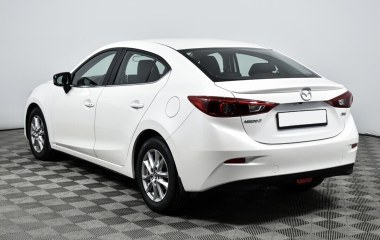 Mazda 3 1.5 АКПП, 2017 превью 2
