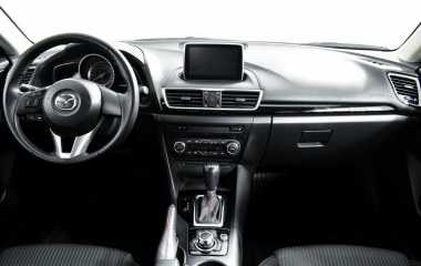 Mazda 3 1.5 АКПП, 2017 превью 5