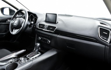 Mazda 3 1.5 АКПП, 2017 превью 7