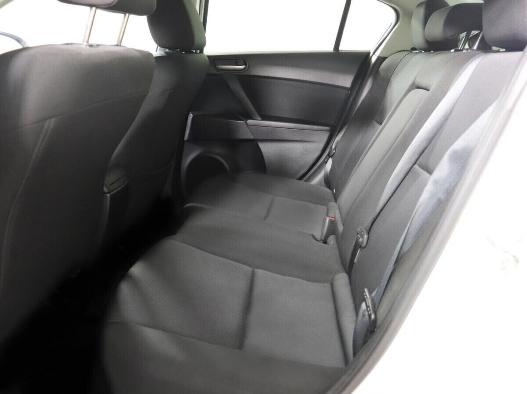 Mazda 3 1.6 АКПП, 2012 фото 9