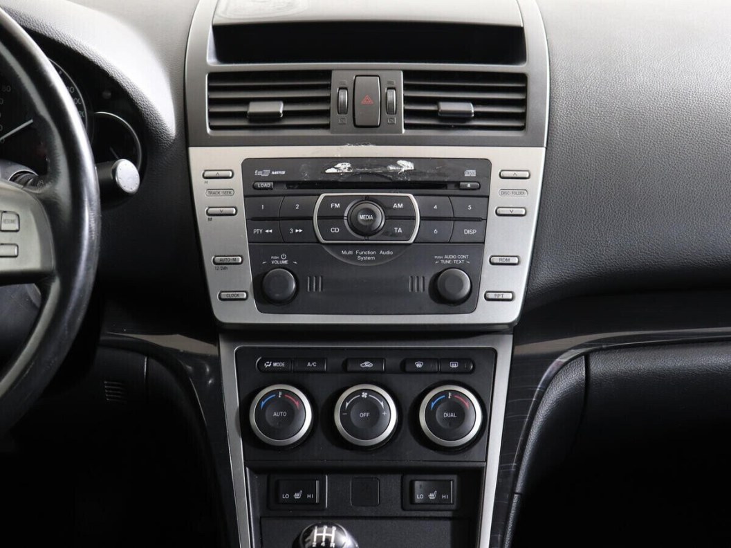 Mazda 6 2.0 МКПП, 2009 фото 7