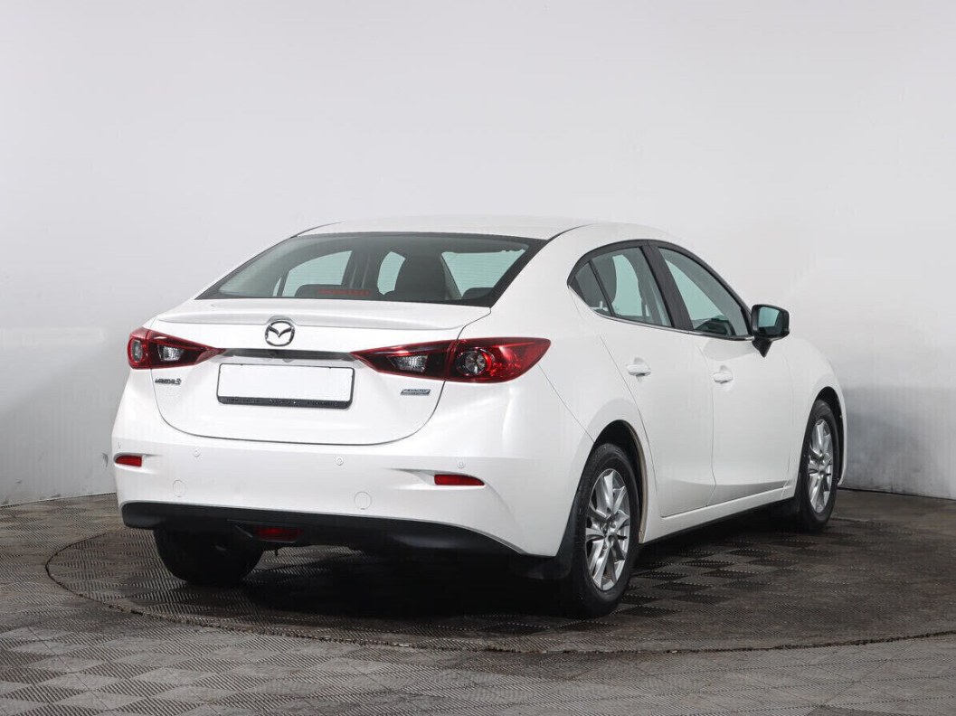 Mazda 3 1.5 АКПП, 2018 фото 2